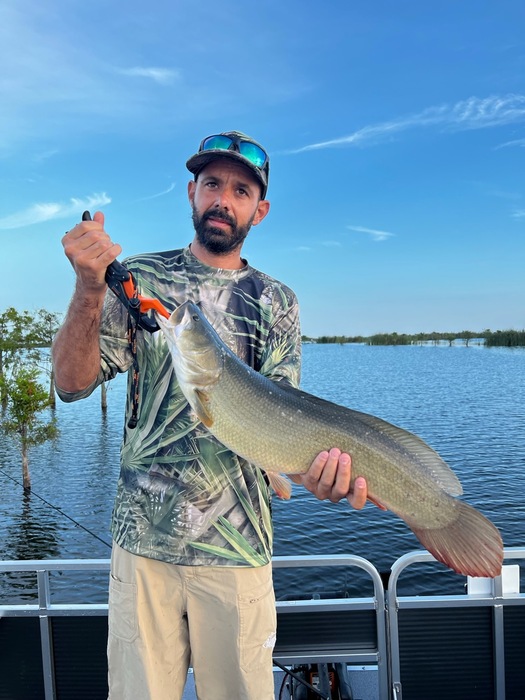 Erik Pavoa’s Qwest Pontoon is kind of a bass boat in disguise