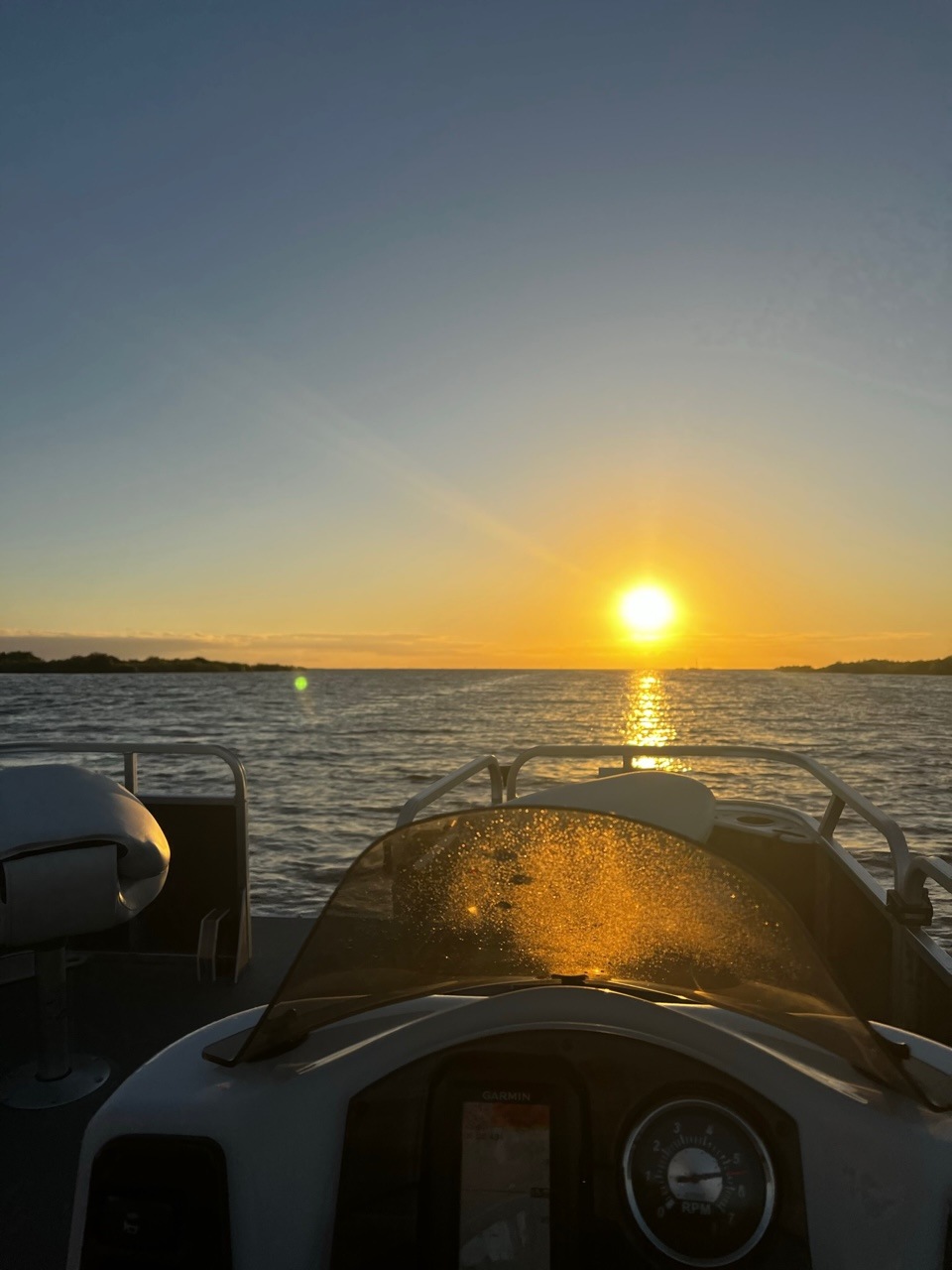 Erik Pavoa’s Qwest Pontoon is kind of a bass boat in disguise